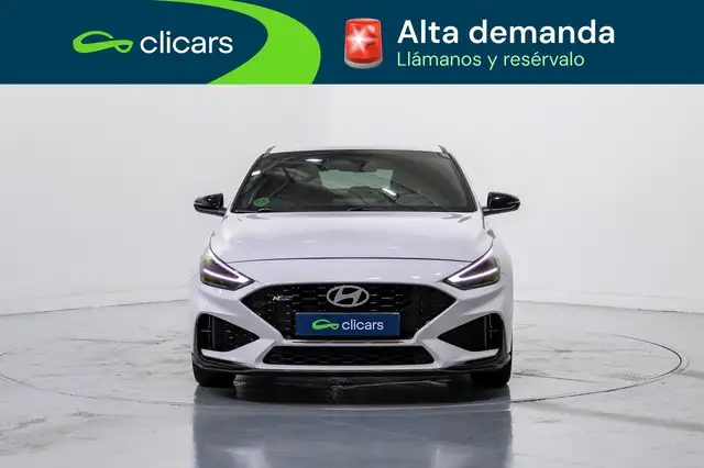 Hyundai i30 view 2