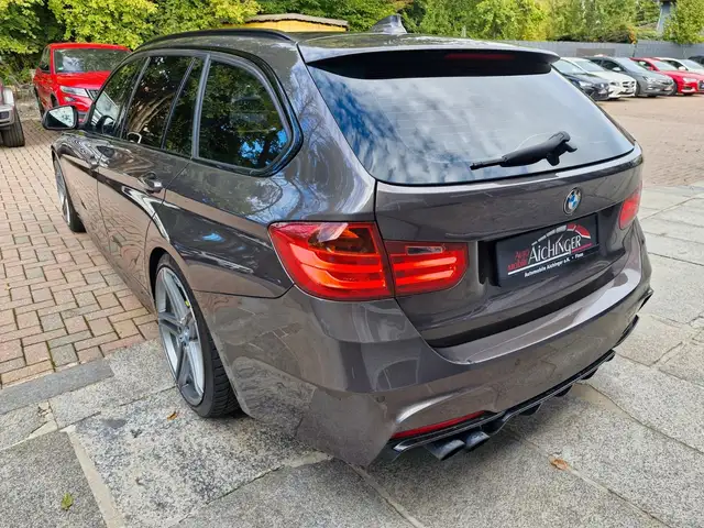 BMW 3 Series view 7