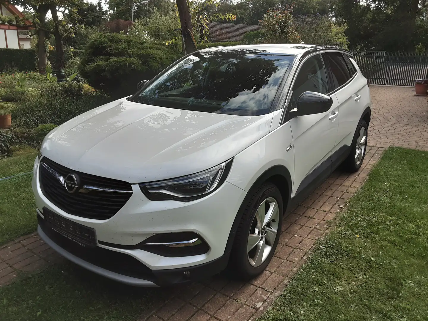 Opel Grandland X Grandland X 1.2 Start/Stop Automatik INNOVATION Weiß - 1