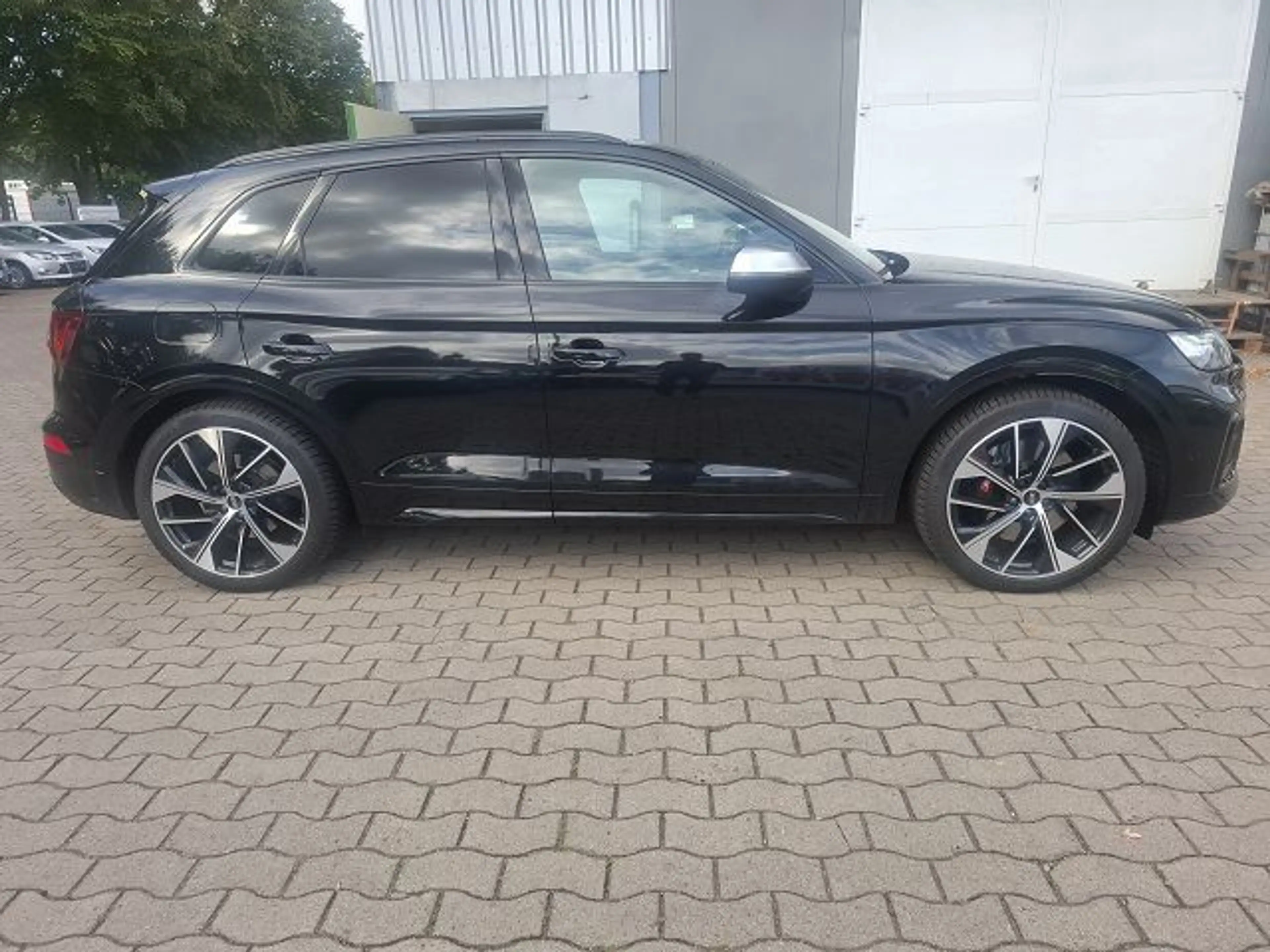 Audi SQ5 hybr,/Diesel mit Garantie bis 12.2027 — photo 4