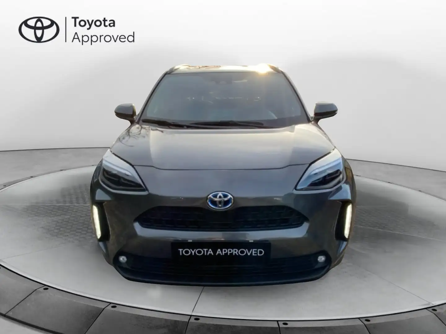 Toyota Yaris Cross 1.5 Hybrid 5p. E-CVT Trend Grigio - 2