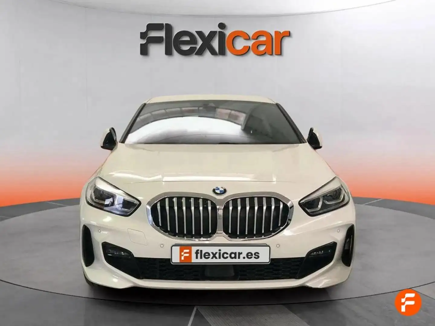 BMW 116 116d Amarillo - 2