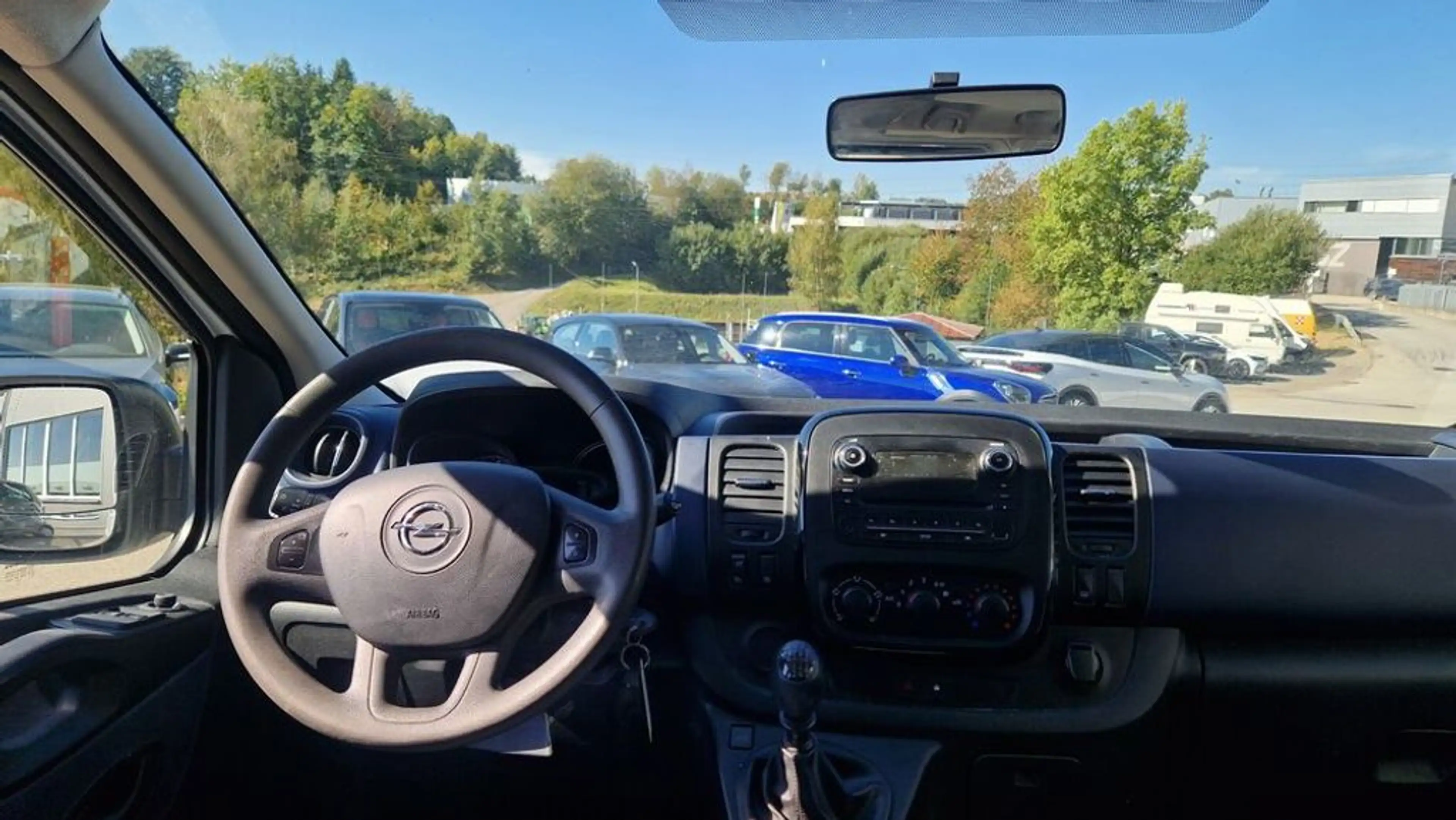 Opel Vivaro Combi L2H1 2,9t  ''9-Sitzer'' — photo 8
