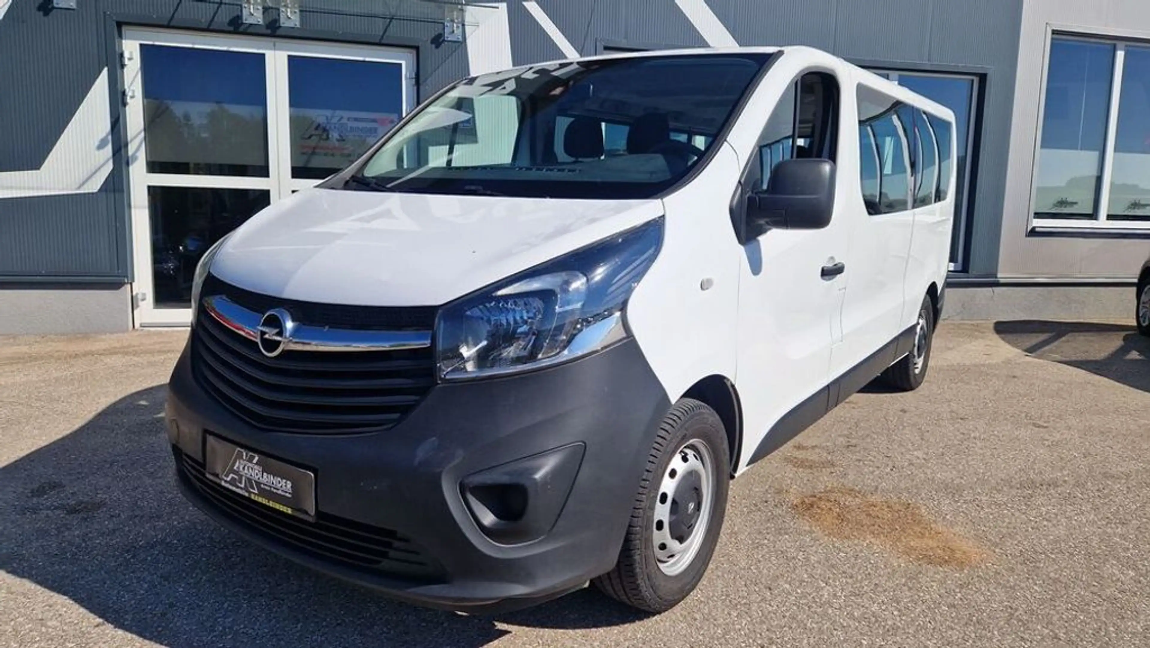 Opel Vivaro Combi L2H1 2,9t ''9-Sitzer''