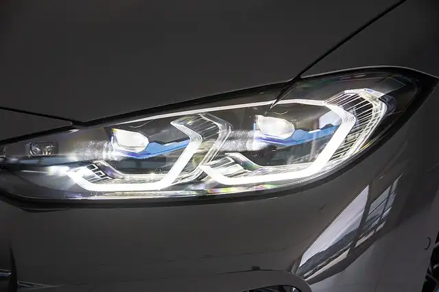 BMW i4 Gran Coupe xDrive M50 80,7kWh Ansicht 8