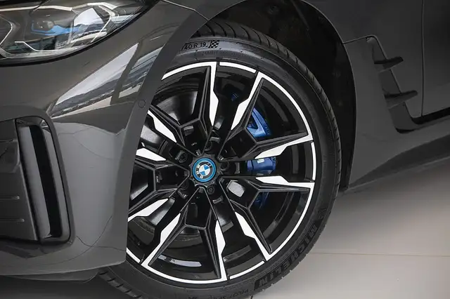 BMW i4 Gran Coupe xDrive M50 80,7kWh Ansicht 6