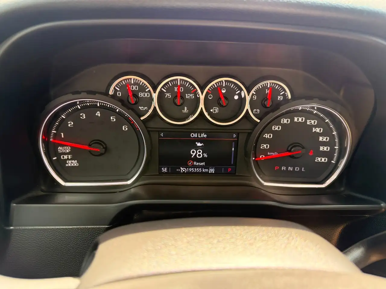 Chevrolet Silverado 1500 photo Chevrolet Silverado 1500
