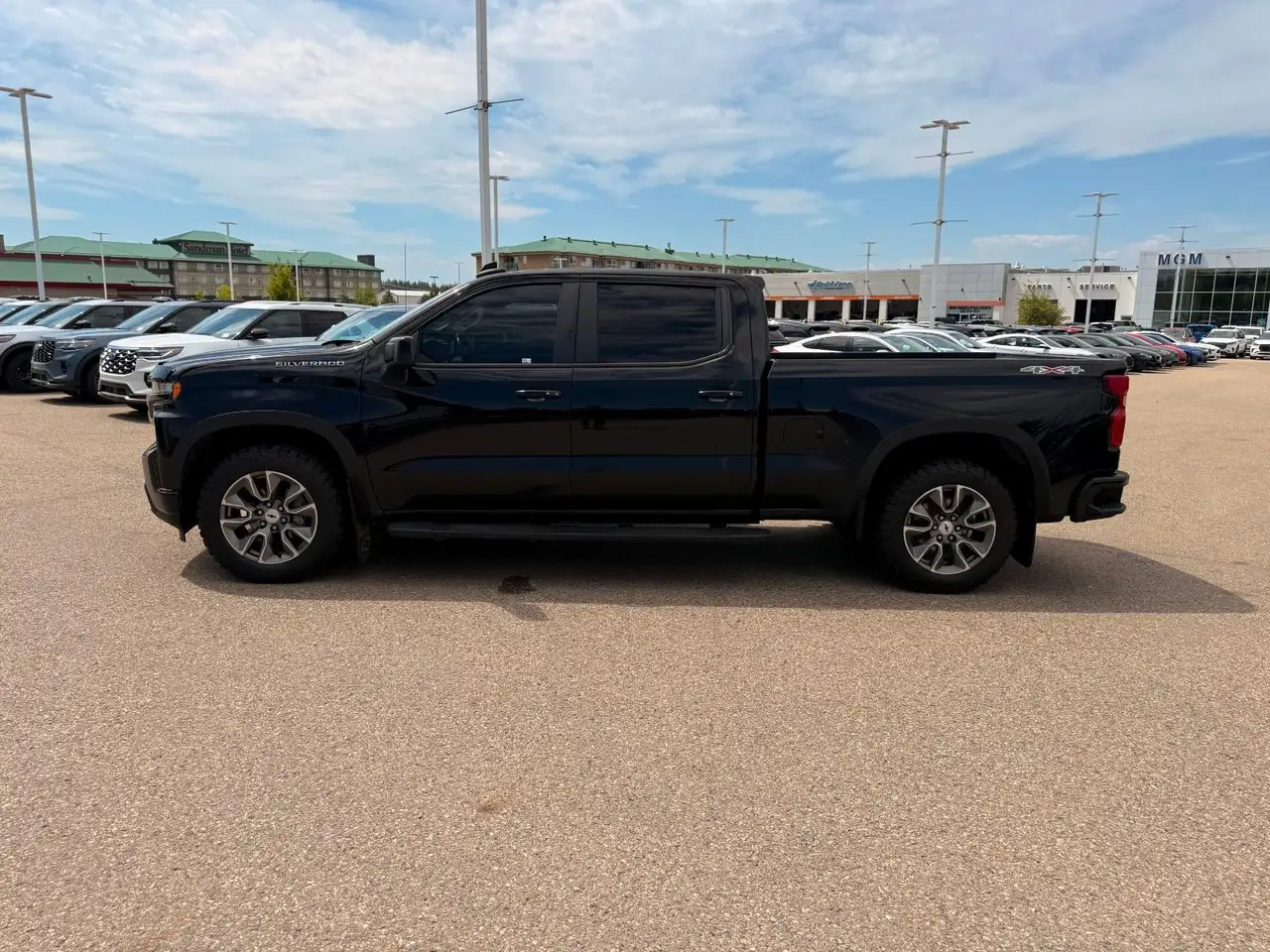 Chevrolet Silverado 1500 photo Chevrolet Silverado 1500