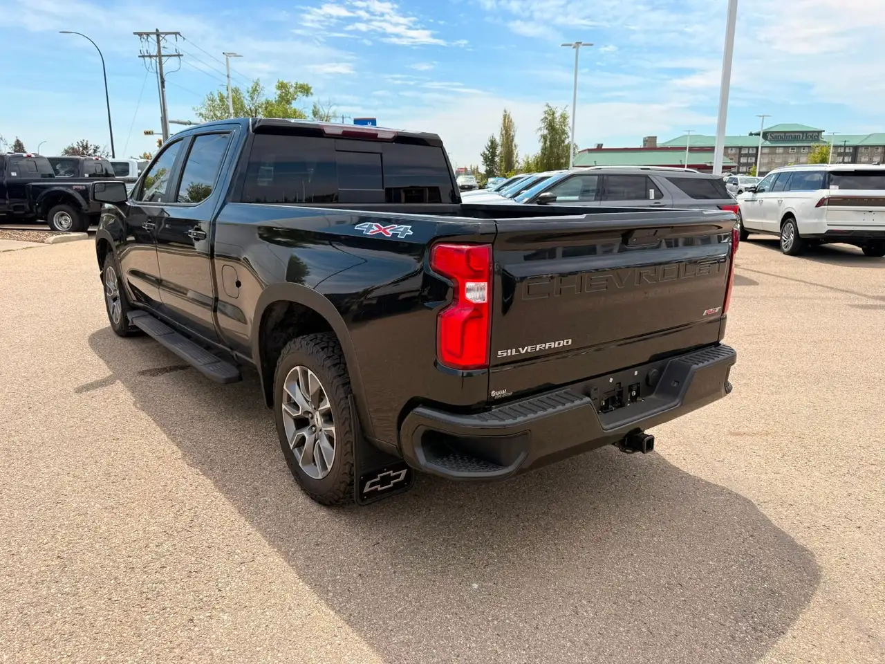 Chevrolet Silverado 1500 photo Chevrolet Silverado 1500