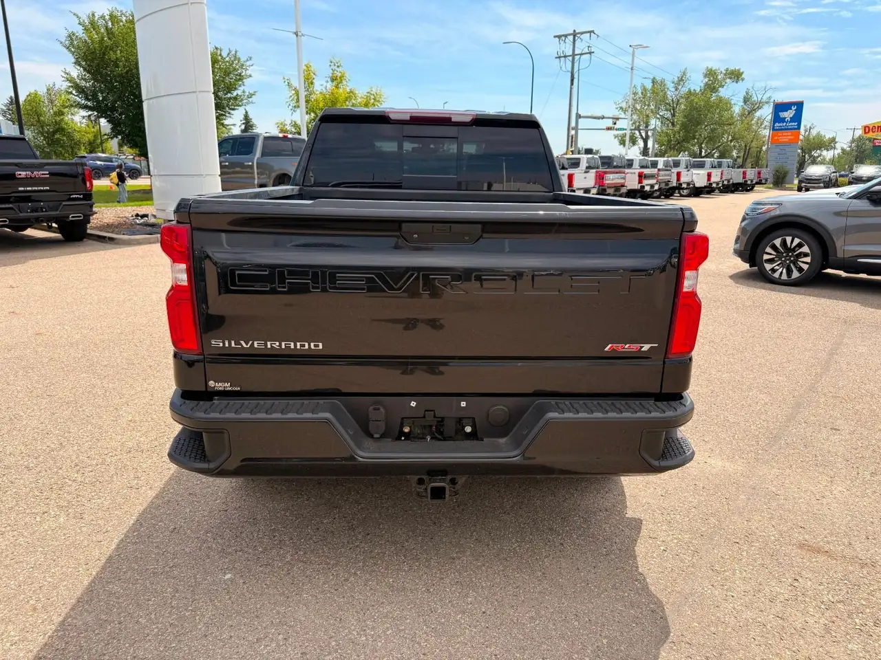Chevrolet Silverado 1500 photo Chevrolet Silverado 1500