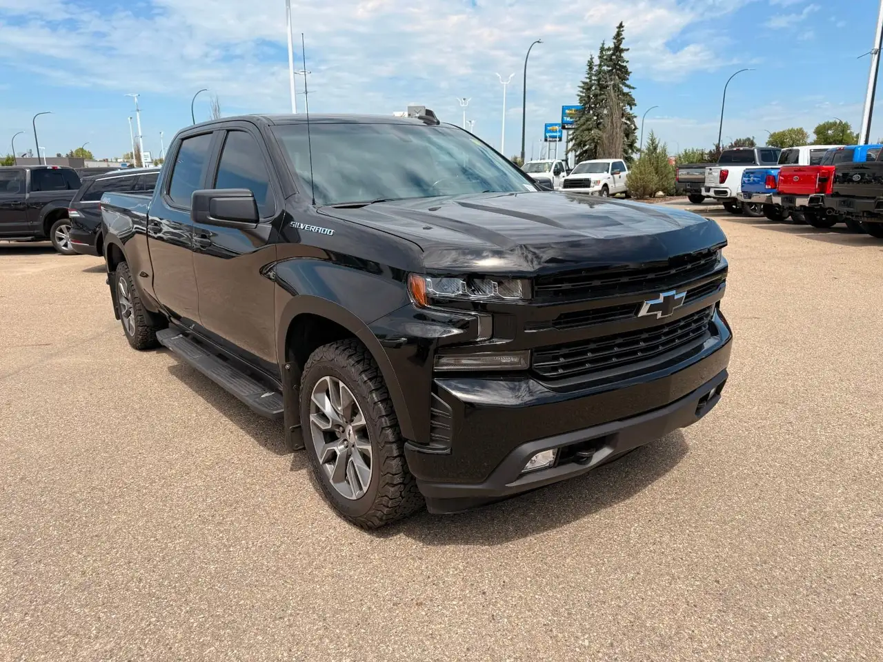 Chevrolet Silverado 1500 photo Chevrolet Silverado 1500