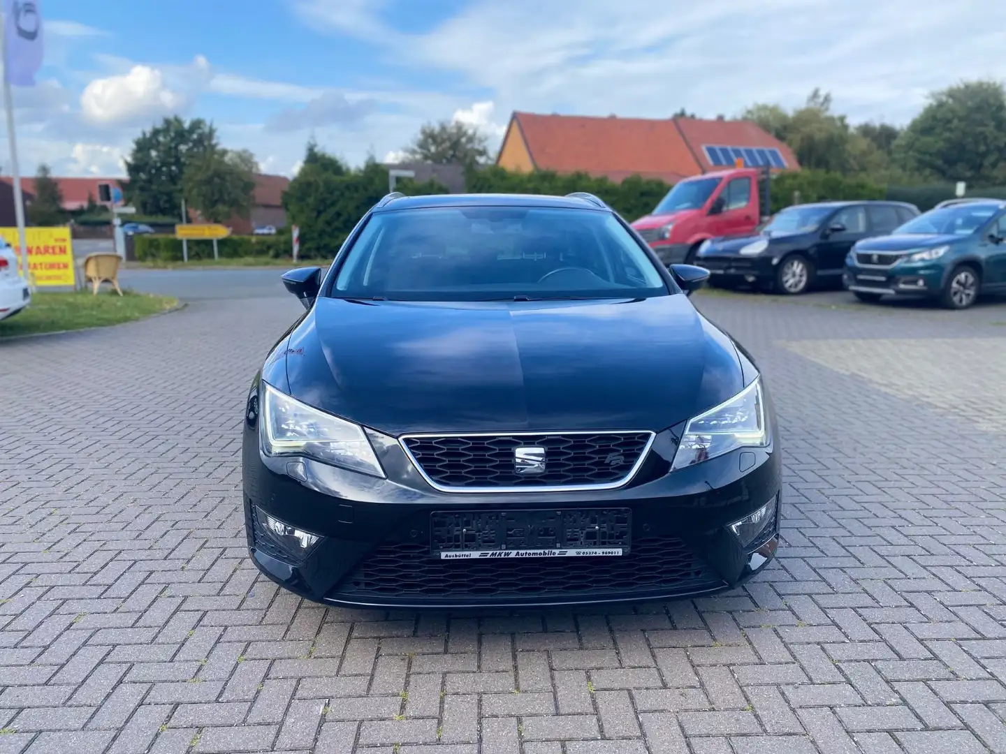 SEAT Leon ST FR DSG 1.Hand LED,PANO,T-LEDER,Xenon, Schwarz - 2