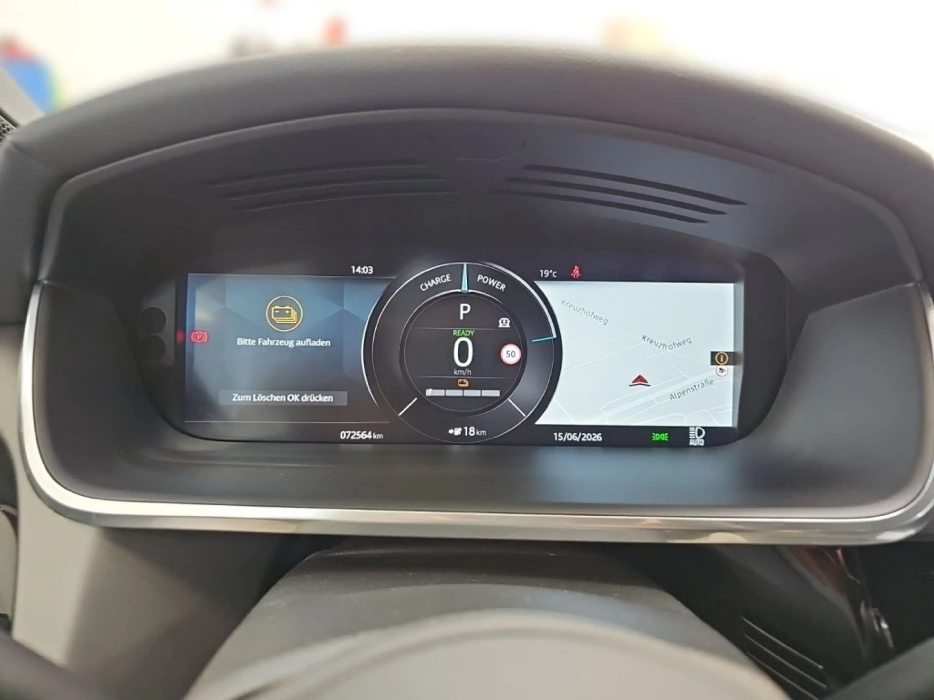 Jaguar I-Pace EV320 S AWD — photo 11