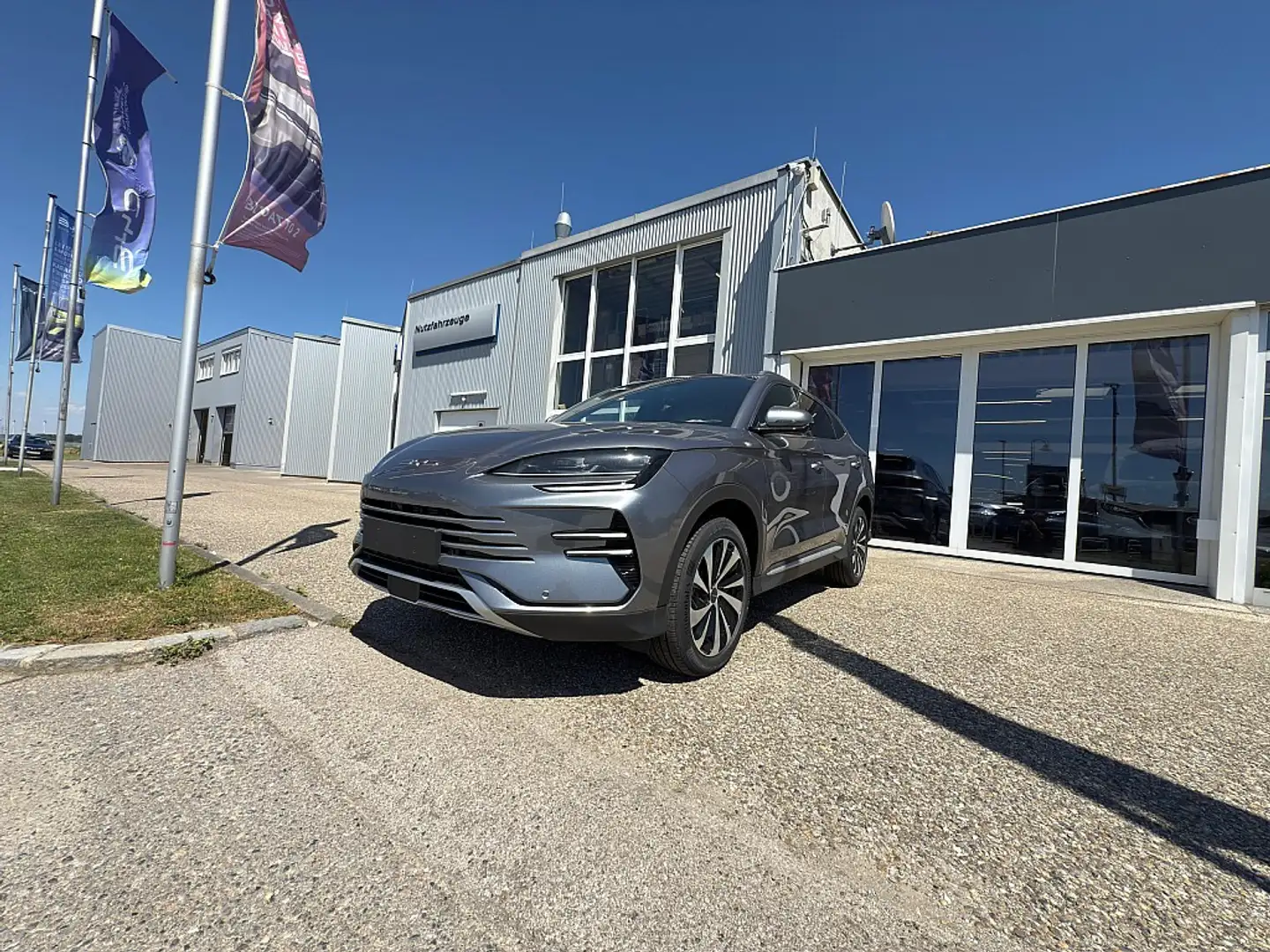 BYD Seal U DM-i PHEV 18,3kWh AWD Design Gris - 2