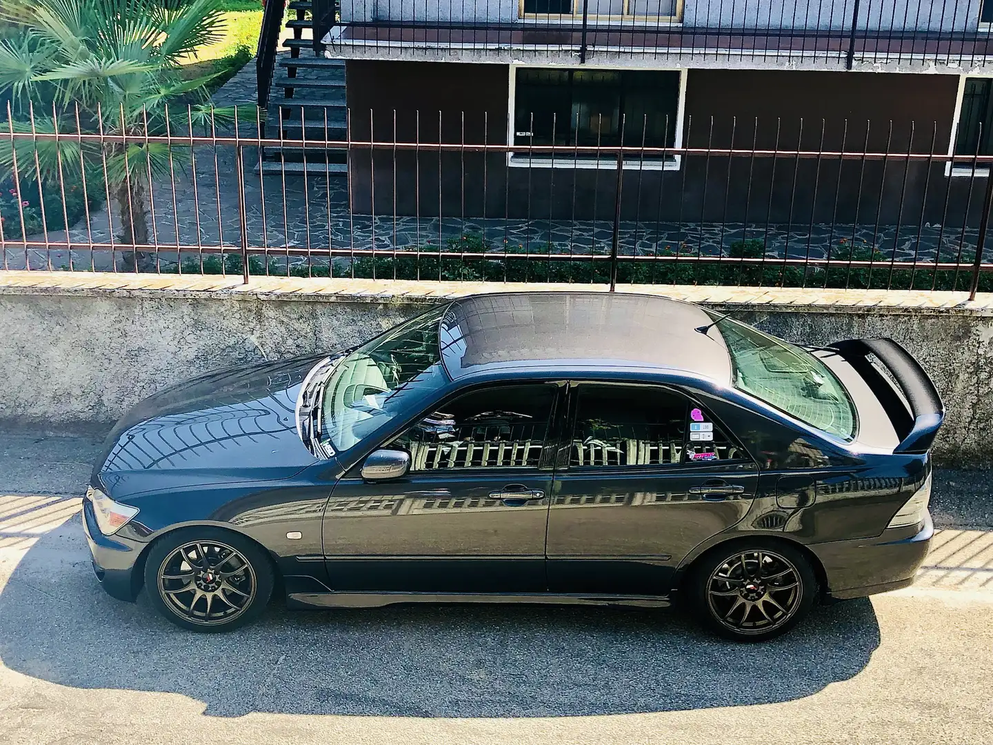 Lexus IS 200 2.0 Silver - 2