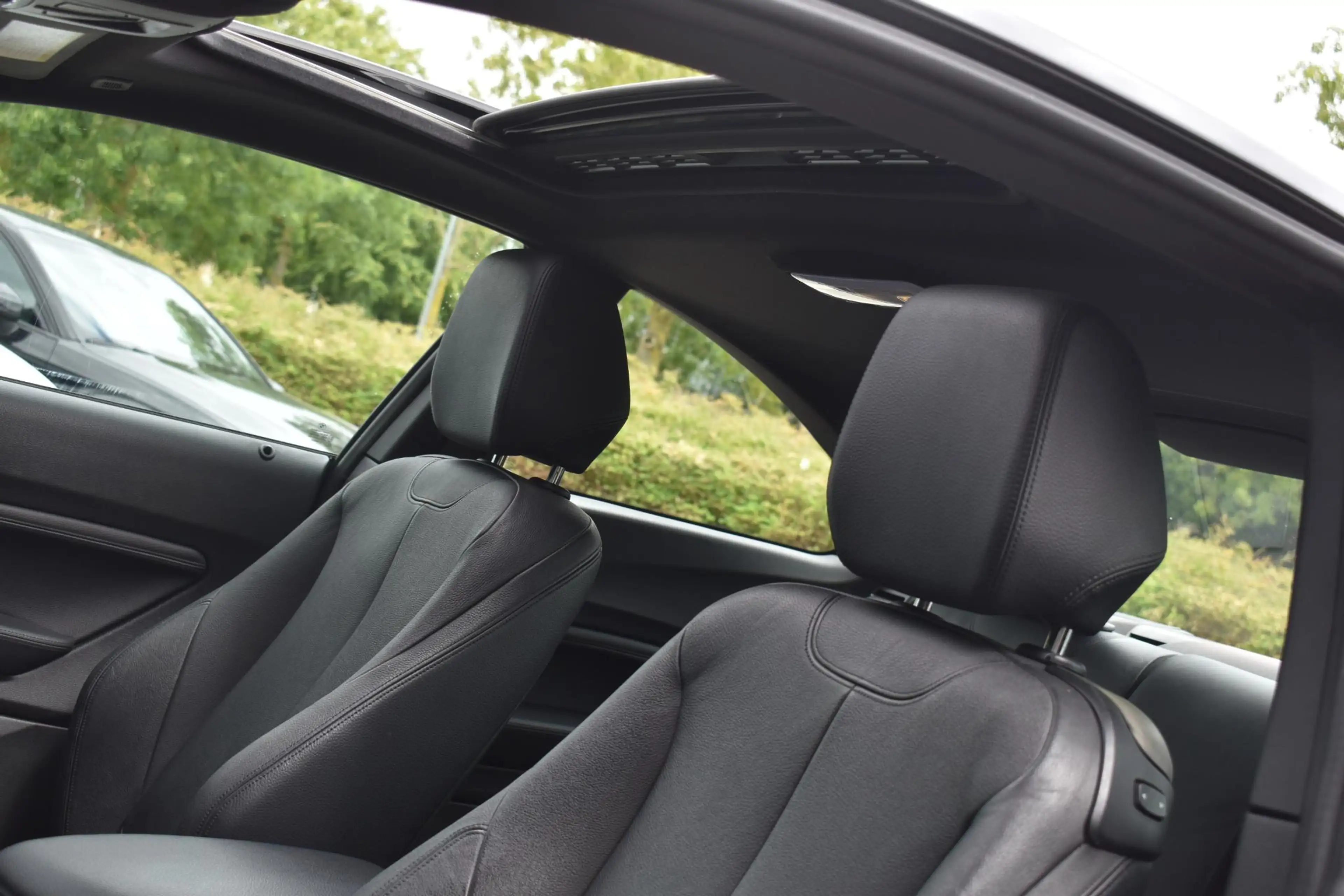 BMW 235 2-serie Coupé M235i High Executive Keyless Pano H/ — photo 13