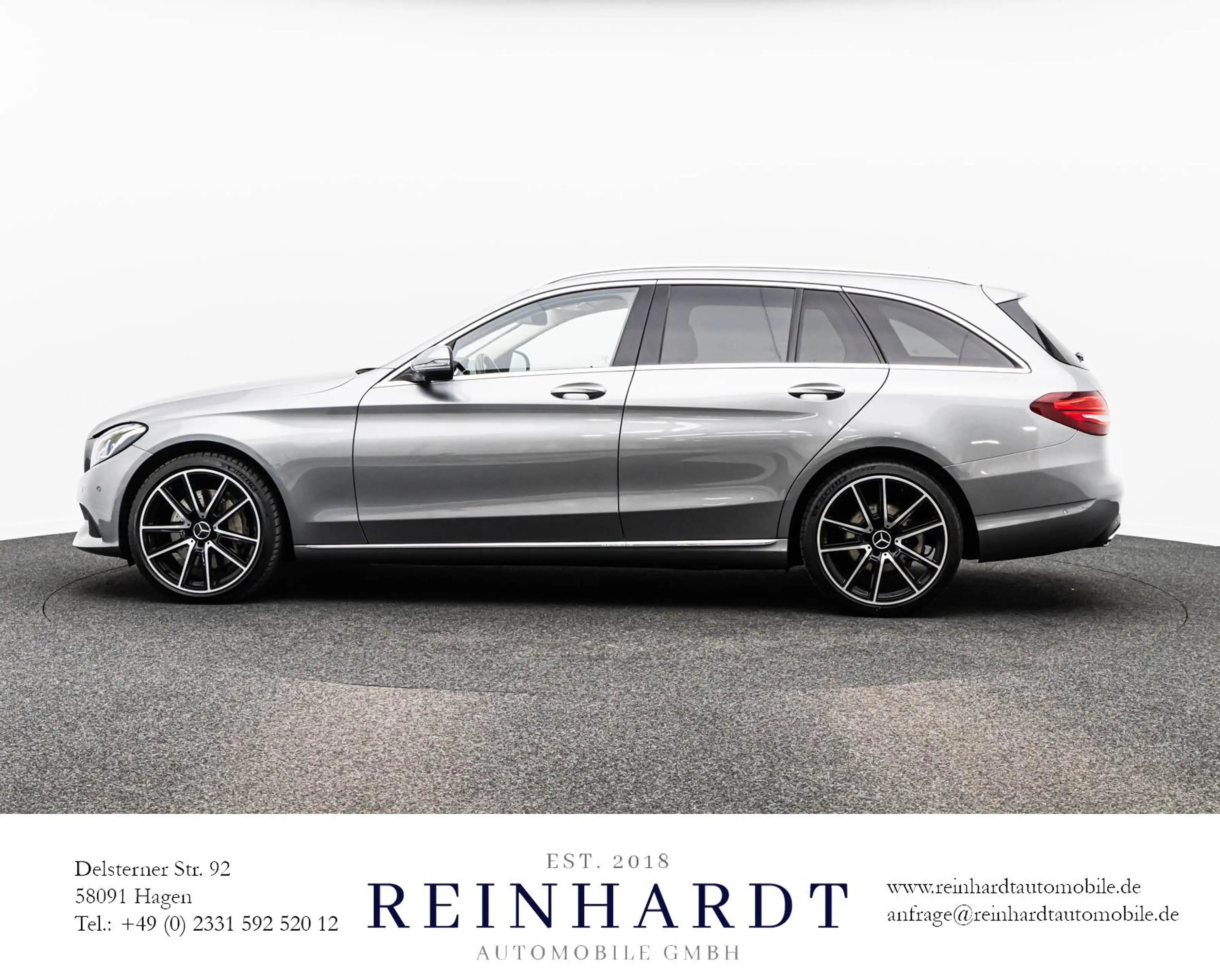 Mercedes-Benz C 400 T-MODELL 4M AVANTGARDE DISTRO+/PANO/BURM. — photo 12
