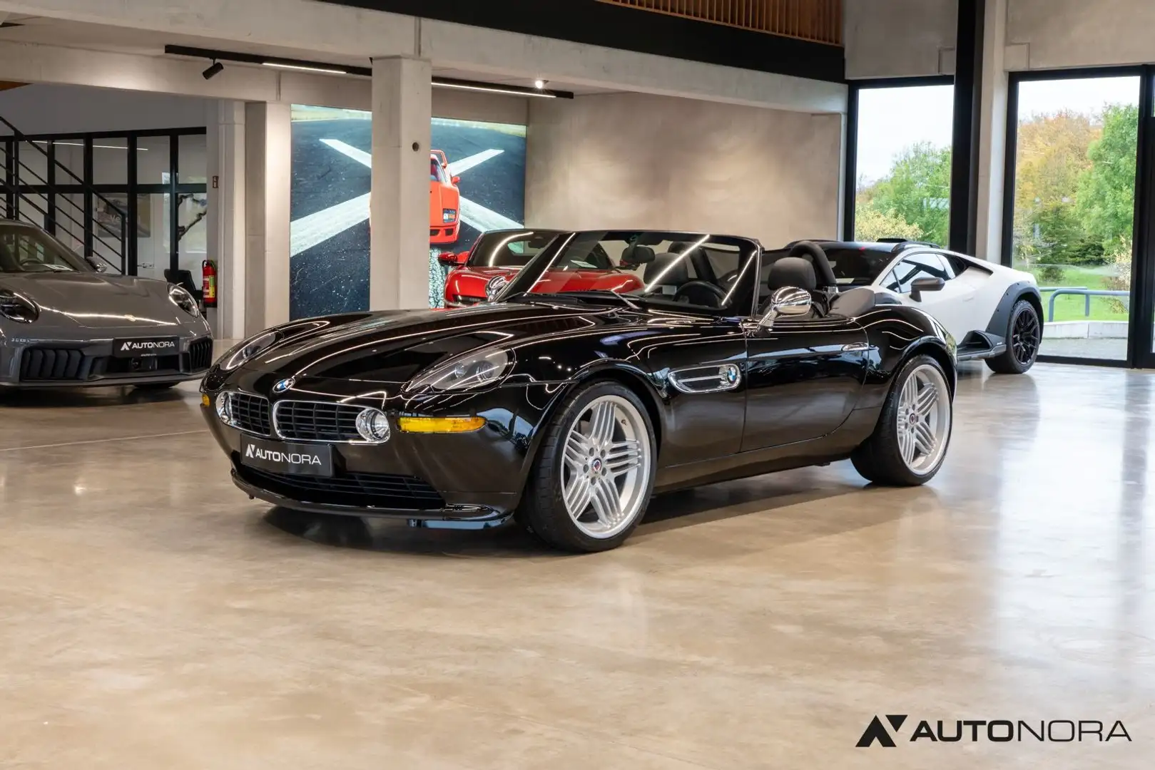 BMW Z8 Roadster Schwarz - 1