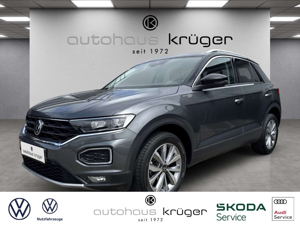 Volkswagen T-Roc 2021 — 1.5 TSI DSG Style Navi LED Dyn. Kurvenlicht ACC Ap