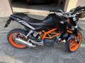 KTM 390 Duke Zwart - thumbnail 3