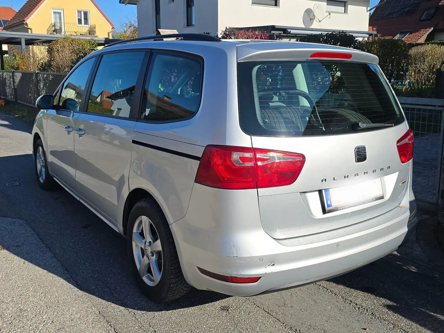 SEAT Alhambra Alhambra Style 1,4 TSI Silber - 2