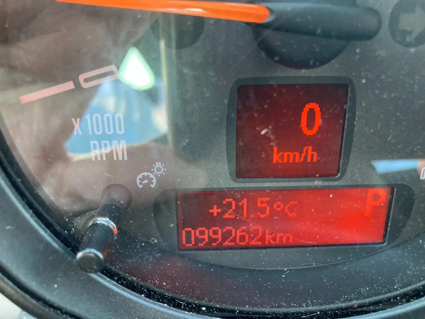 MINI Cooper Countryman COUNTRYMAN All4 Aut. Park Lane Chili Schwarz - 2