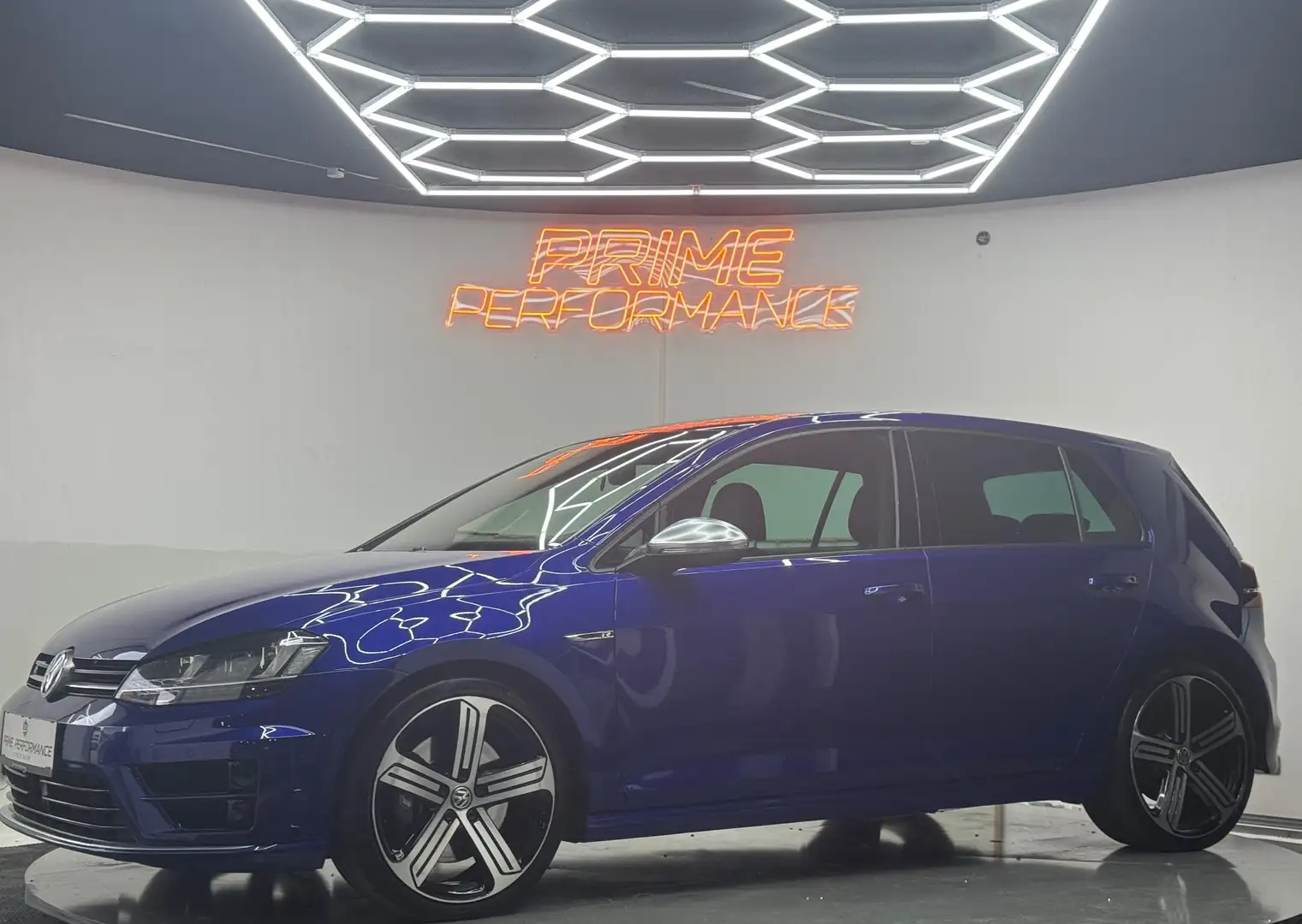 Volkswagen Golf R R BMT 4Motion *360PS* Синій - 2