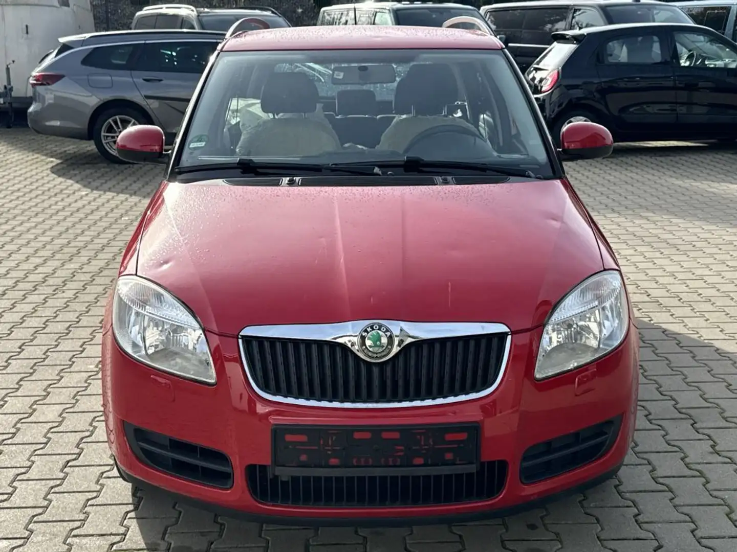 Skoda Fabia 1.2 HTP Combi Ambiente - 1