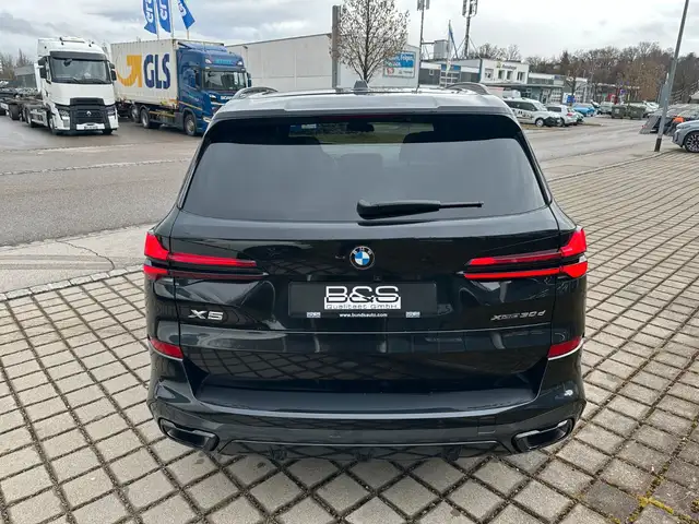 BMW X5 X5 view 6