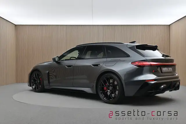 Audi RS5 view 2