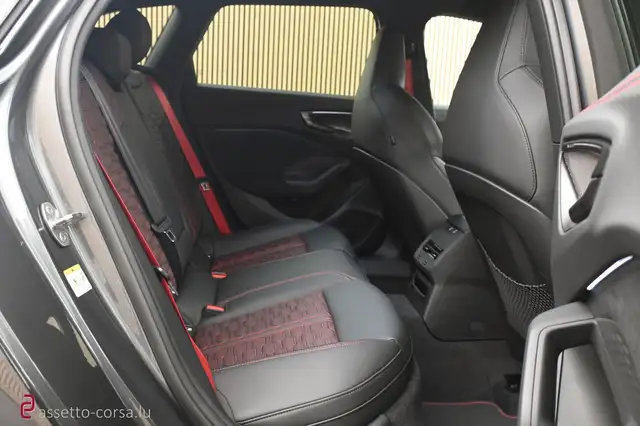 Audi RS5 view 12