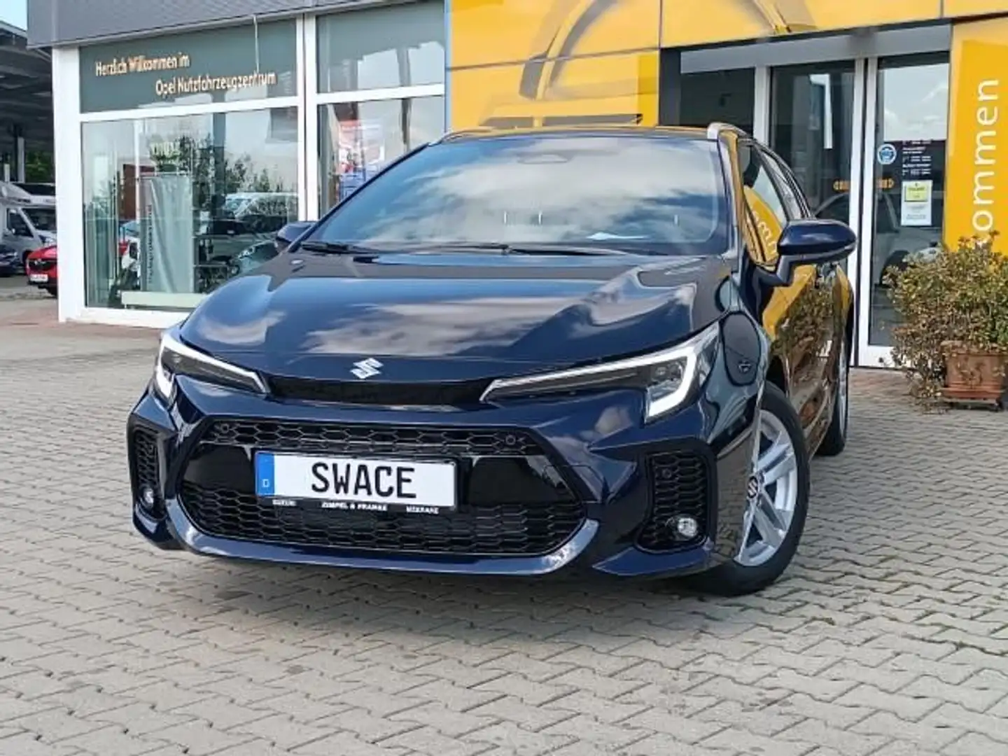 Suzuki Swace SWACE CVT  Hybrid Comfort+ 1,8 Bleu - 2