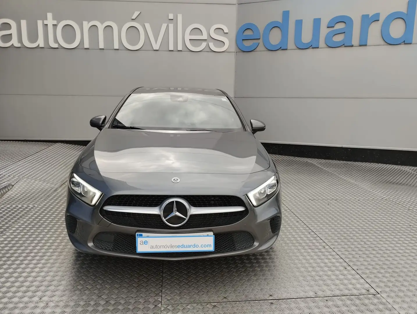 Mercedes-Benz A 250 e Gris - 2