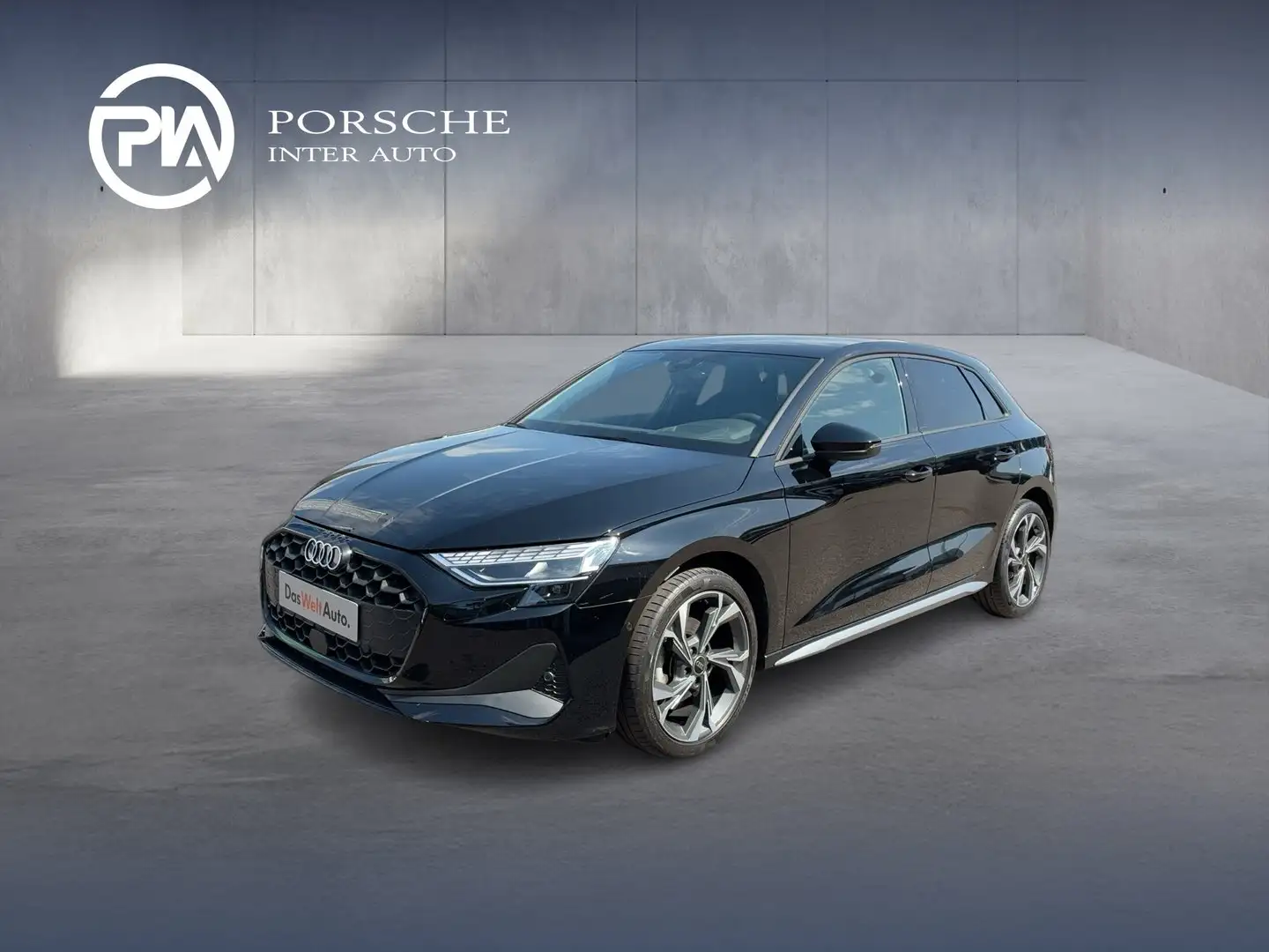 Audi A3 30 TFSI Schwarz - 1