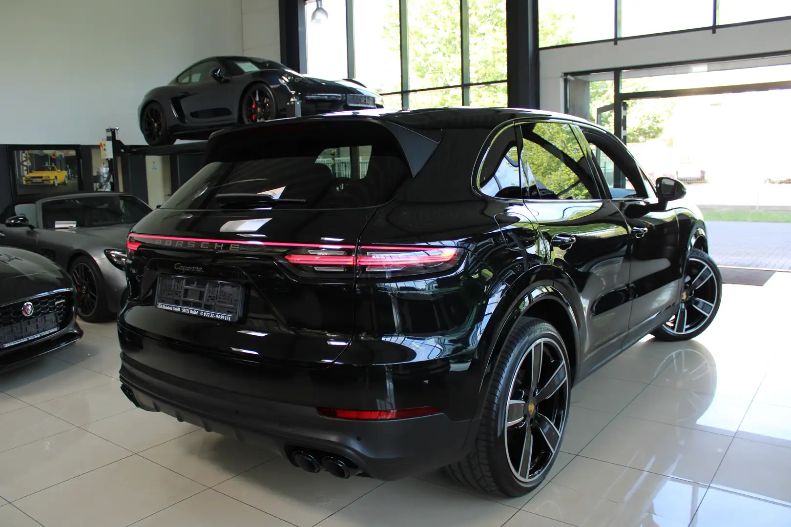 Porsche Cayenne 3.0 PLATINUM EDITION 340PS PANORAMA BOSE ALU22 TOP Noir - 2
