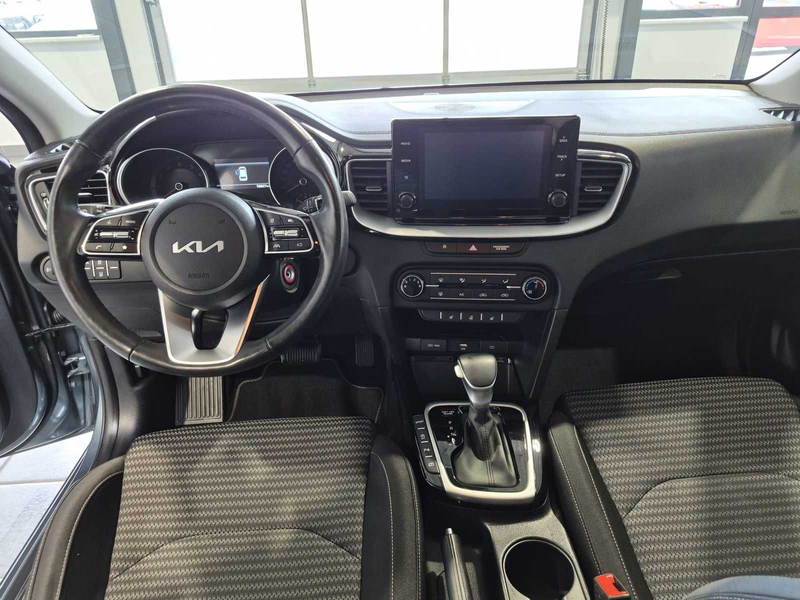 Kia Ceed / cee'd Ceed 1.5 T-GDI Vision  DCT|Kamera|CarPlay|Sitzhz — photo 9