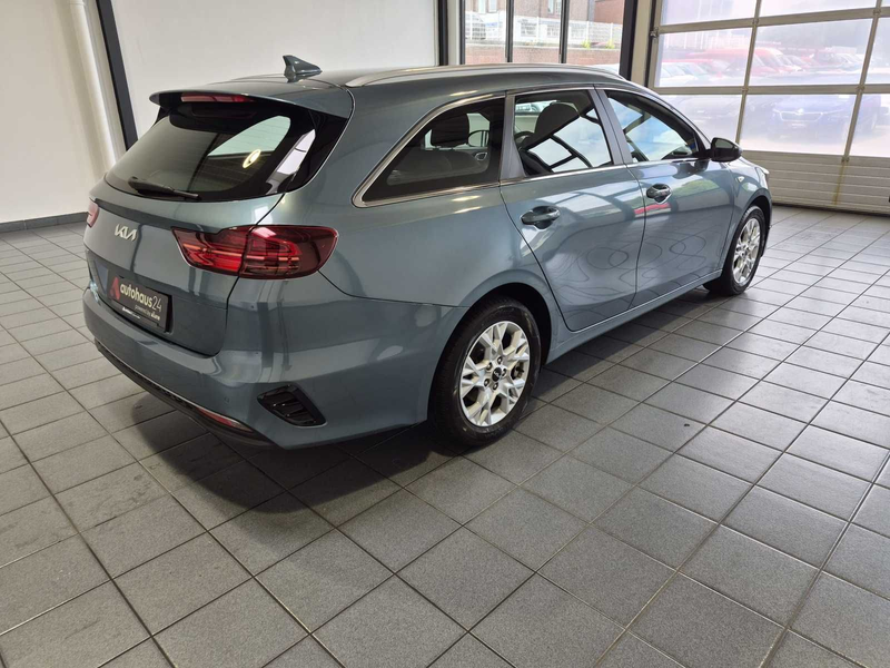 Kia Ceed / cee'd Ceed 1.5 T-GDI Vision  DCT|Kamera|CarPlay|Sitzhz — photo 5
