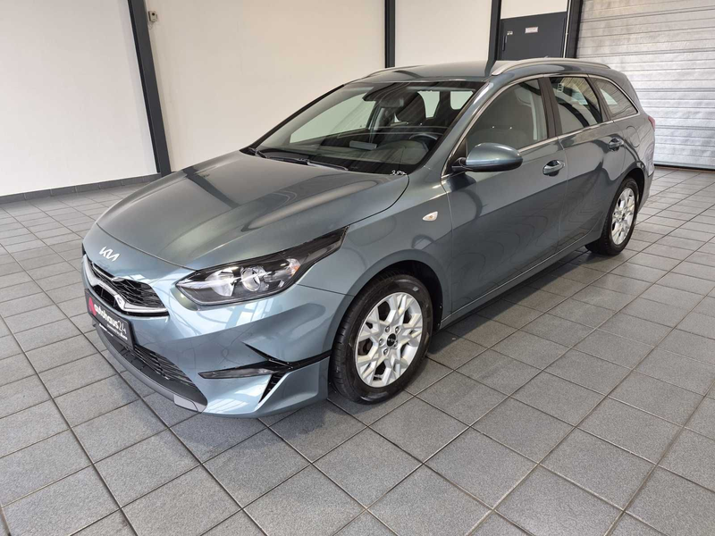 Kia Ceed / cee'd Ceed 1.5 T-GDI Vision  DCT|Kamera|CarPlay|Sitzhz — photo 3