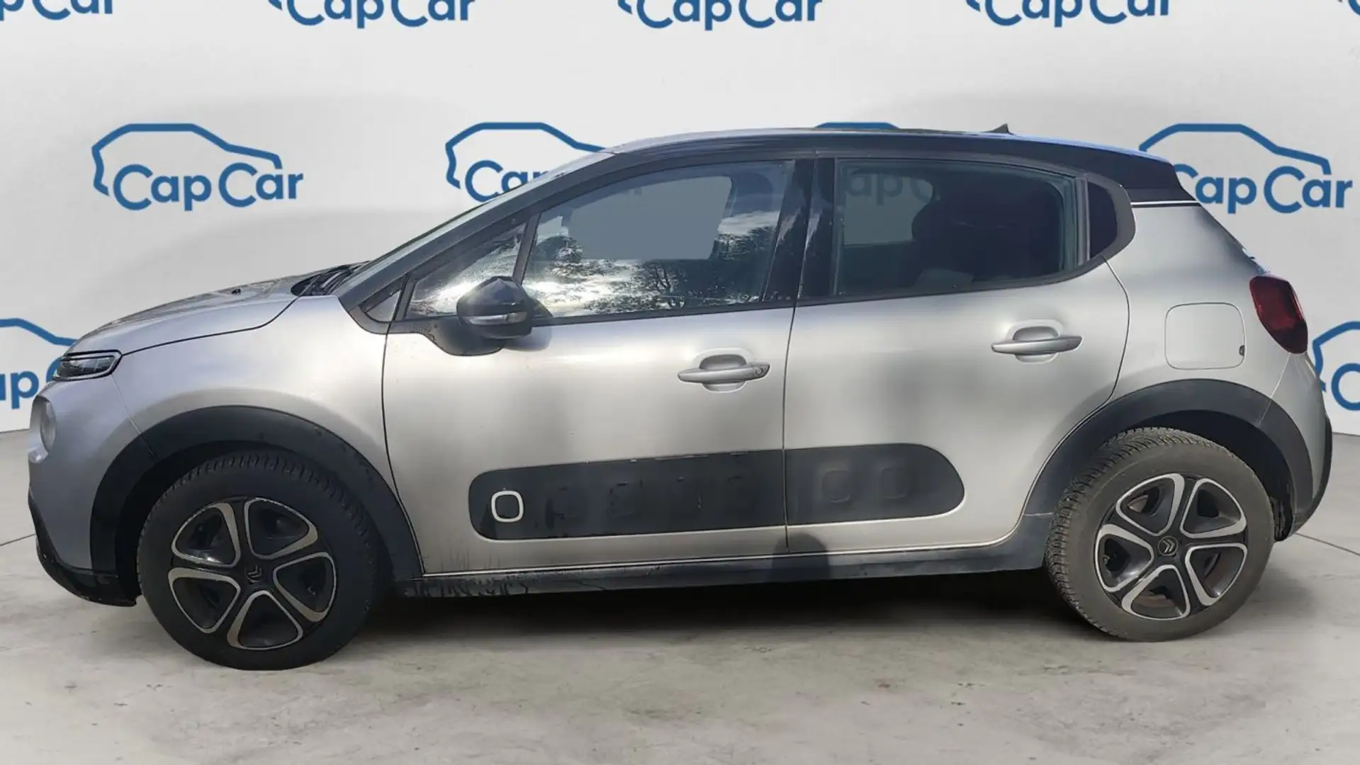 Citroen C3 III 1.2 Puretech 110 EAT6 Shine - 2