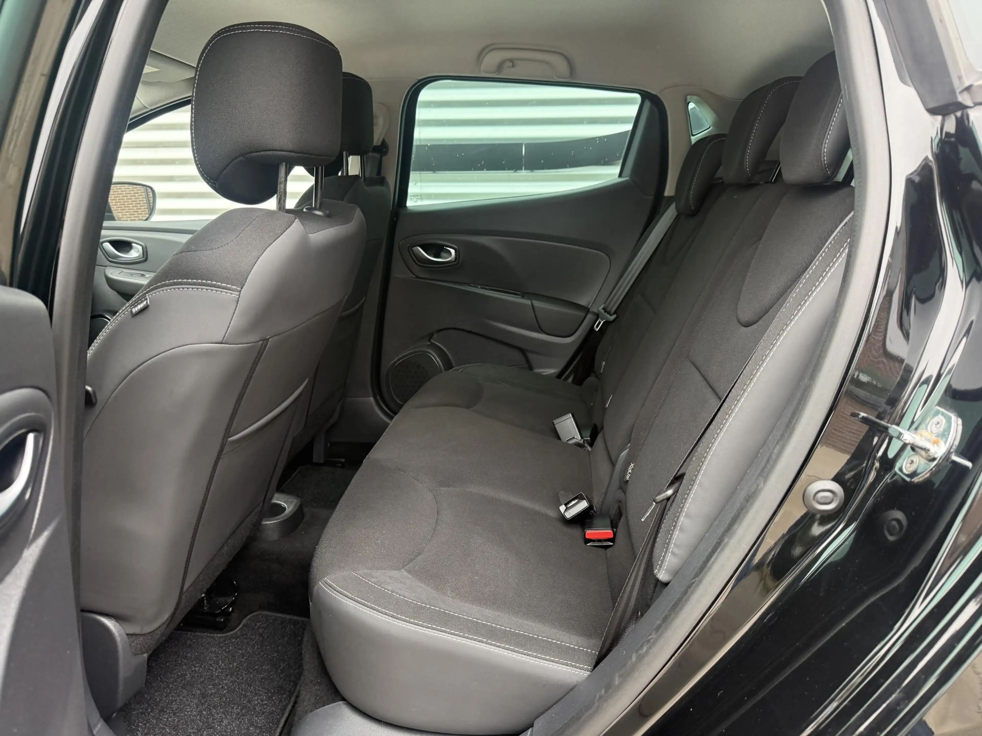 Renault Clio 0.9 TCe Limited Navi|Airco|Elek ramen|PDC|Lm velge — photo 10