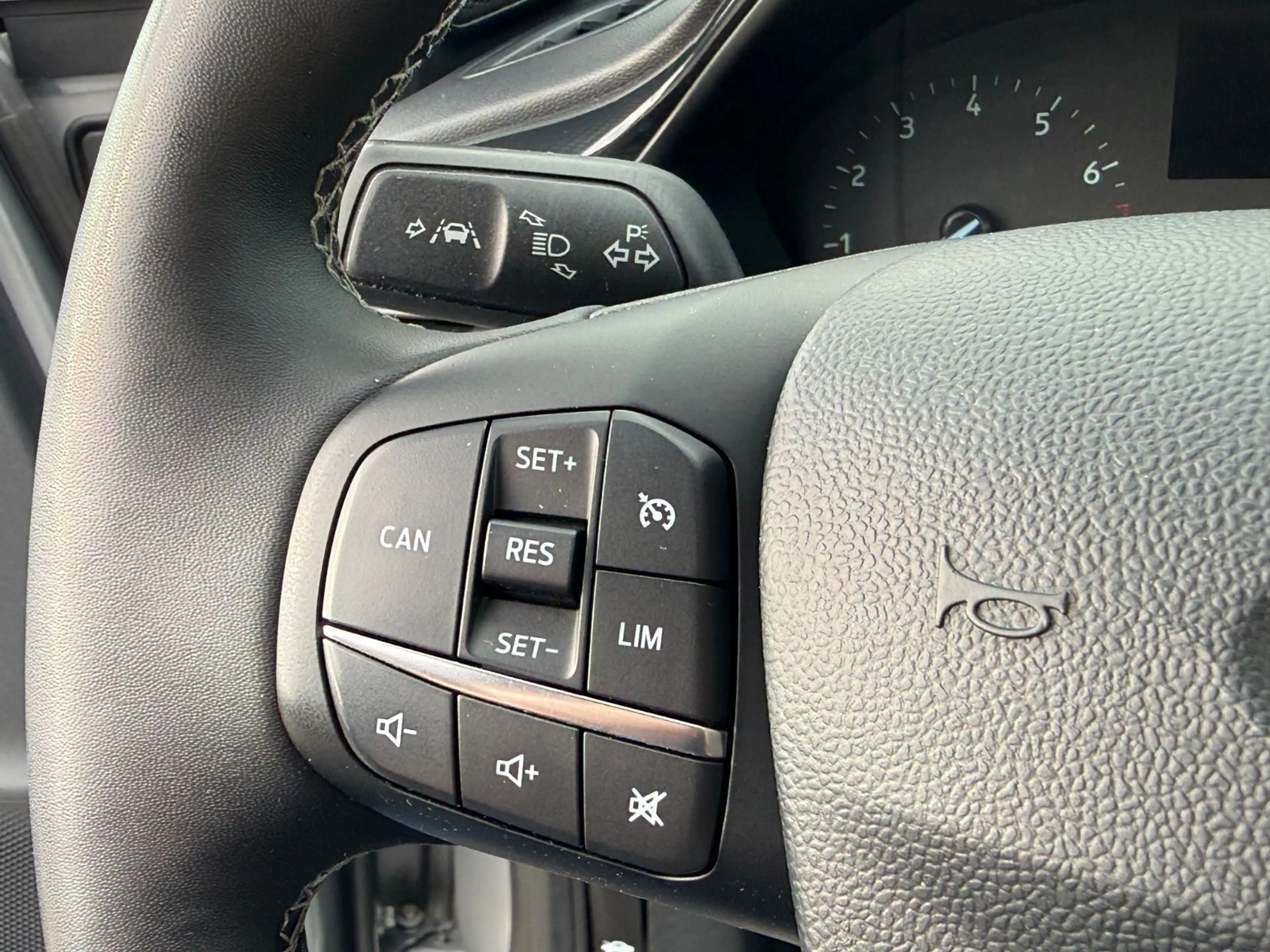 Ford Puma Titanium AUTOMATIK AHK DAB LED — photo 20