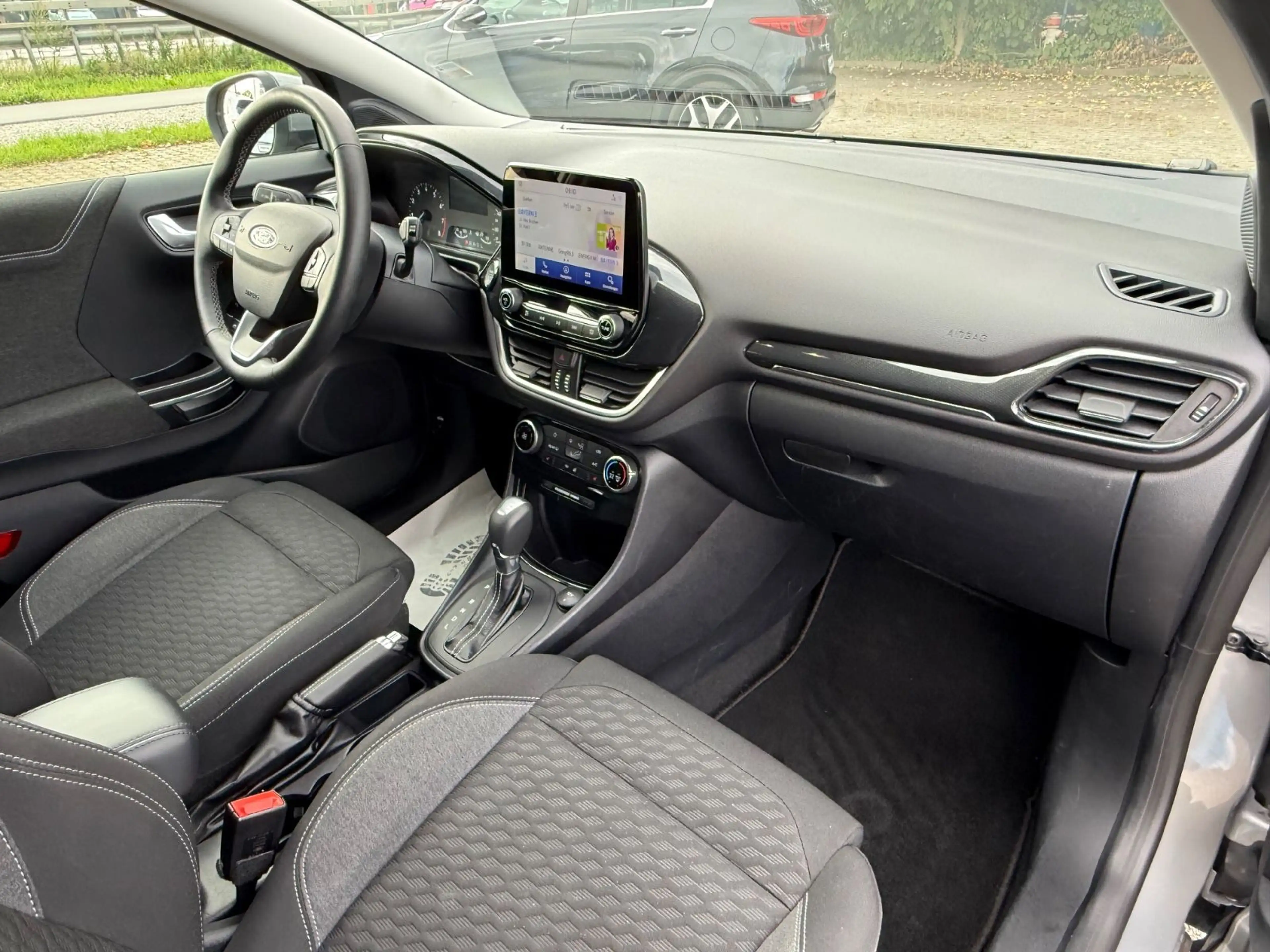 Ford Puma Titanium AUTOMATIK AHK DAB LED — photo 15