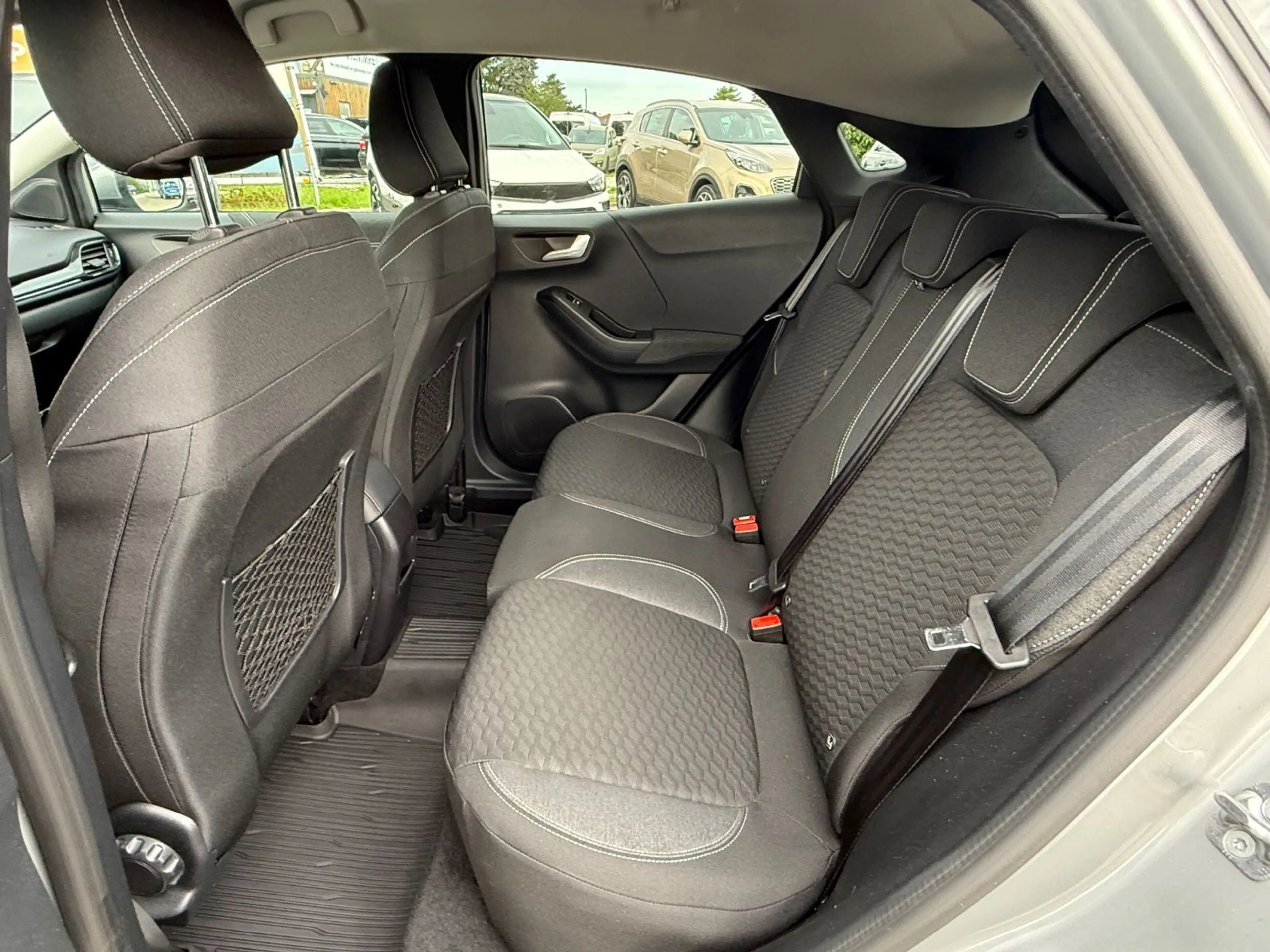 Ford Puma Titanium AUTOMATIK AHK DAB LED — photo 12
