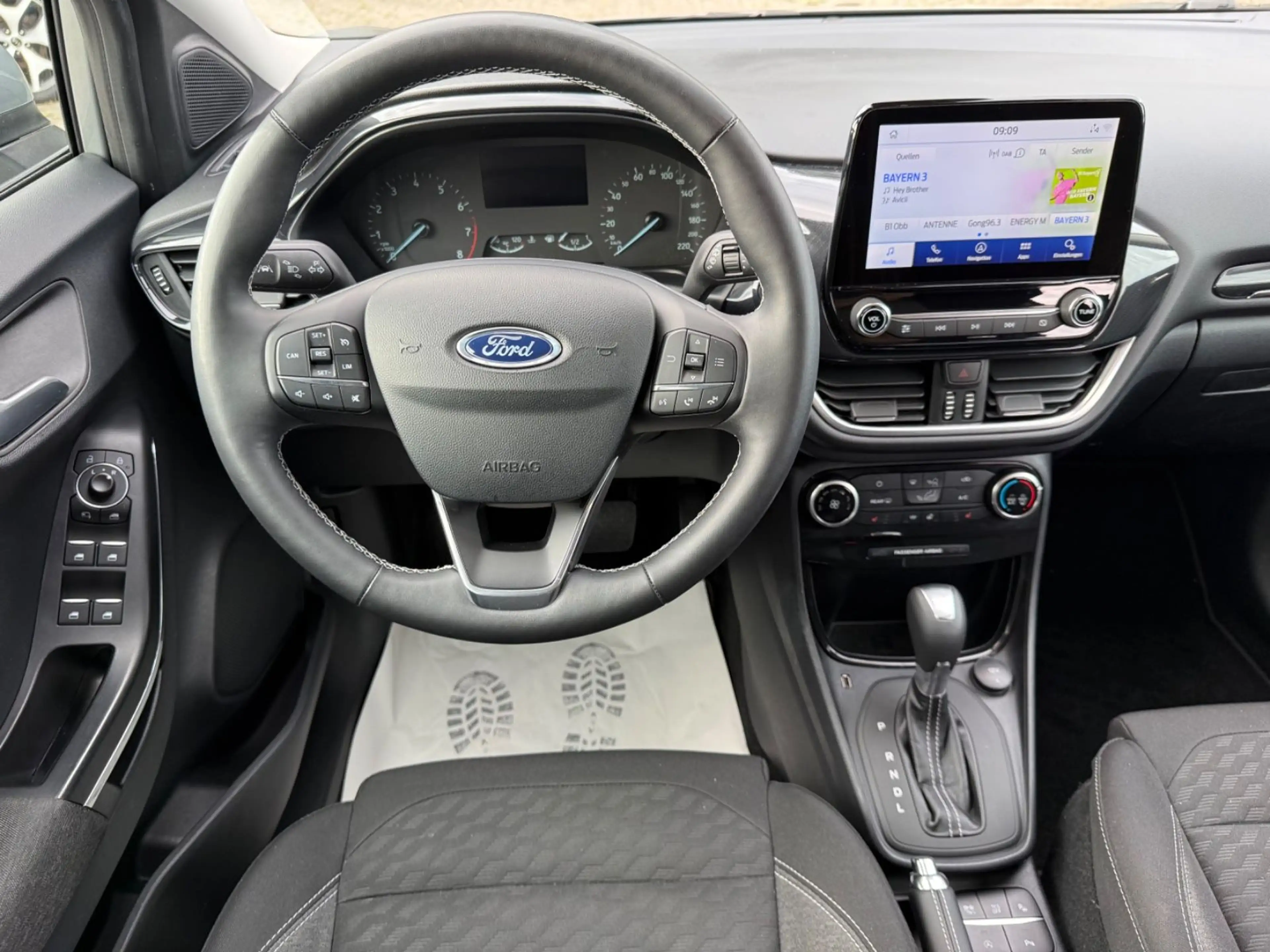 Ford Puma Titanium AUTOMATIK AHK DAB LED — photo 14