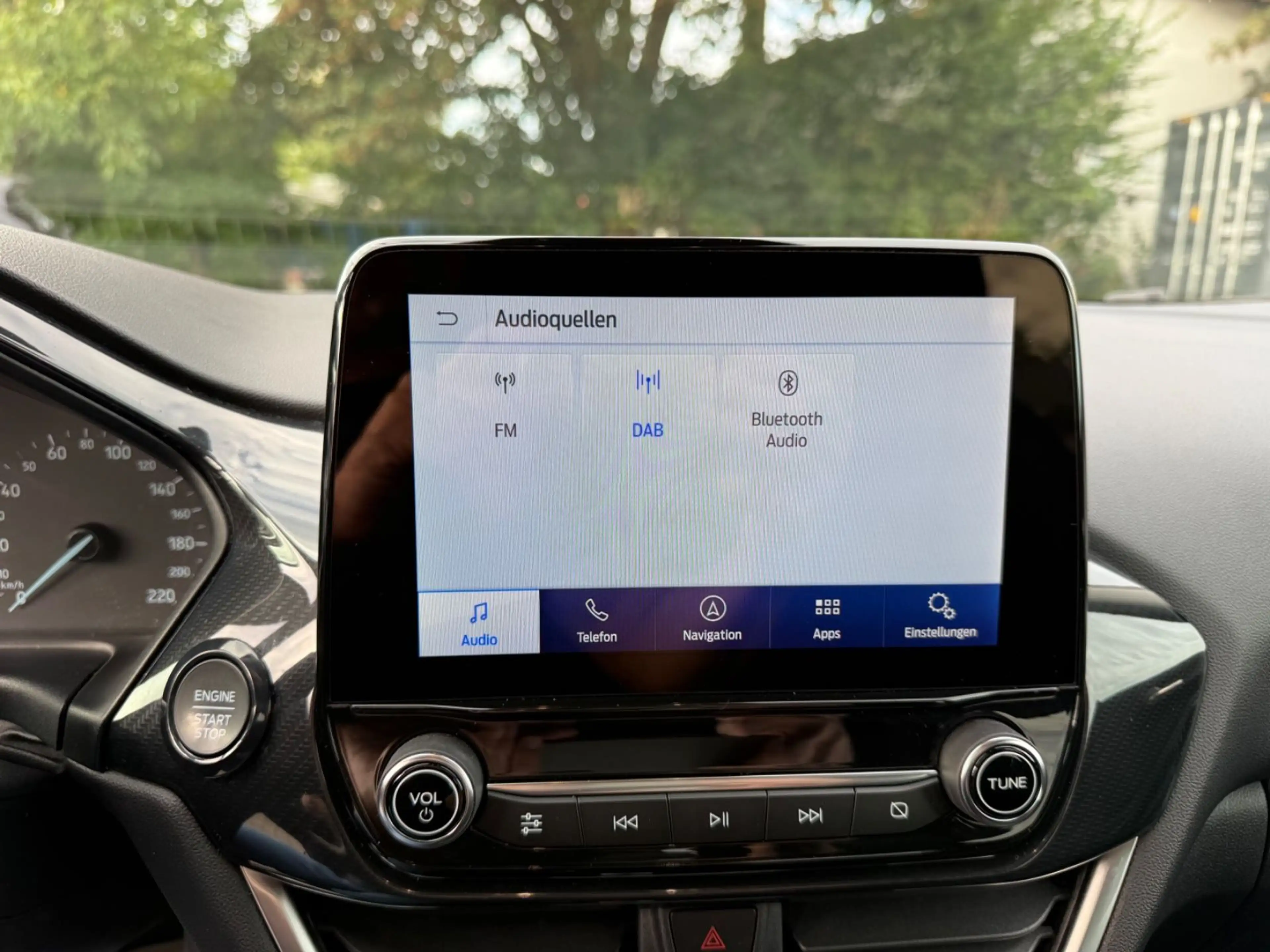 Ford Puma Titanium AUTOMATIK AHK DAB LED — photo 23