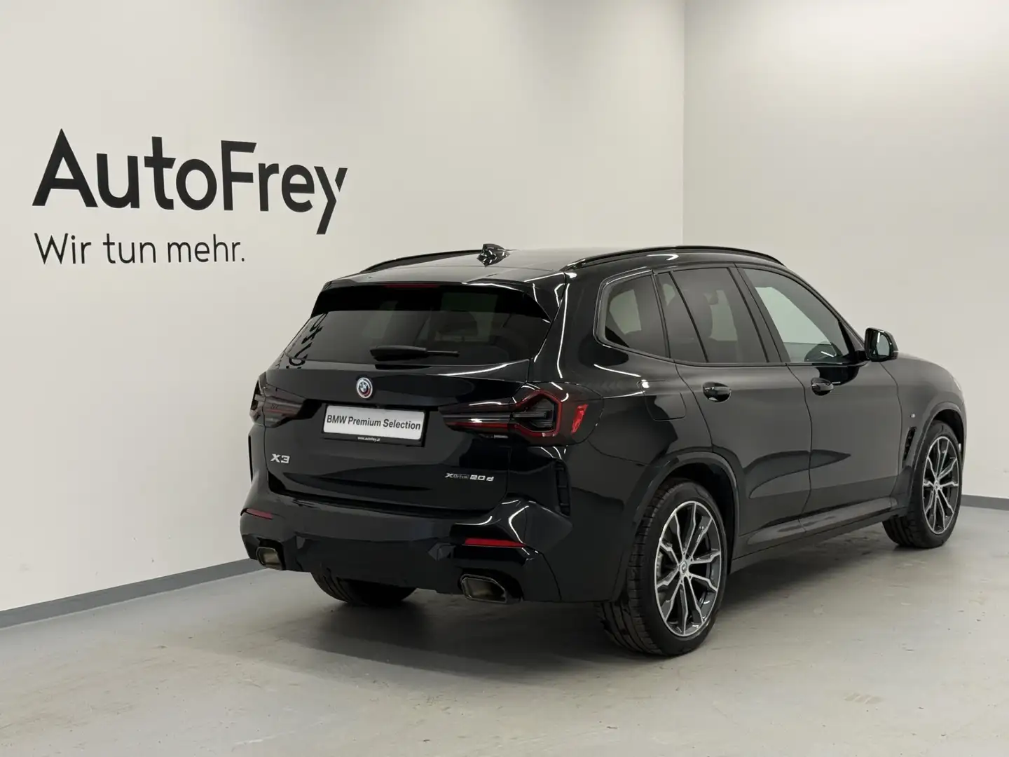 BMW X3 xDrive 20d Schwarz - 2
