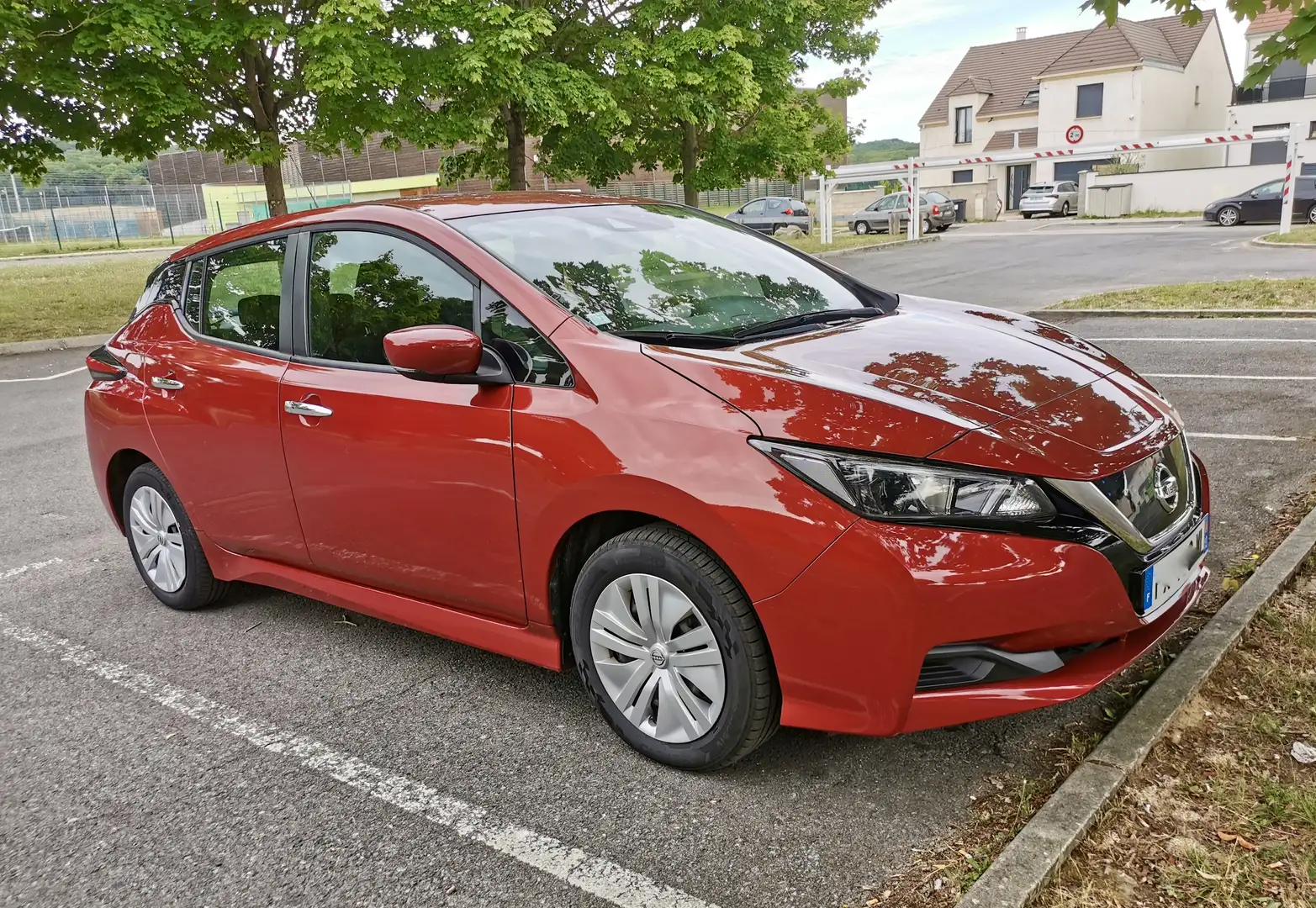 Nissan Leaf Leaf Electrique 40kWh Business Rouge - 2