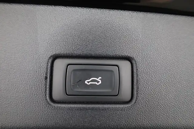 Audi Q4 e-tron 45 basis quattro S-LINE quattro, Navi, Matrix, ... Ansicht 15