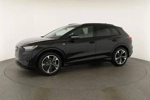 Audi Q4 e-tron 45 basis quattro S-LINE quattro, Navi, Matrix, ... Ansicht 32