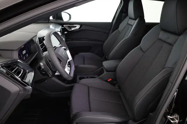 Audi Q4 e-tron 45 basis quattro S-LINE quattro, Navi, Matrix, ... Ansicht 12